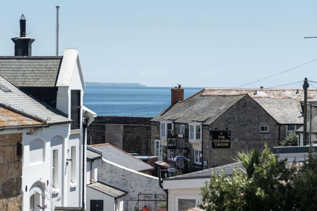 Charming 3 Bedroom Harbour Cottage With Parking Penzance Buitenkant foto