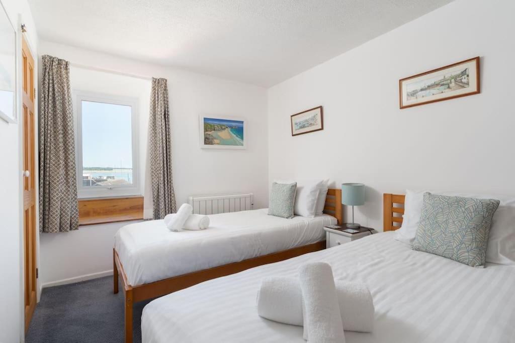 Charming 3 Bedroom Harbour Cottage With Parking Penzance Buitenkant foto